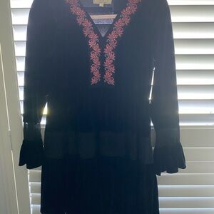 Elegant Black Dress with Pink Embroidery